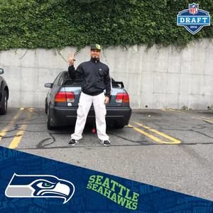 Meet your Posher, Edgardo