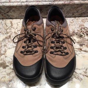 Footprints Mens's shoes