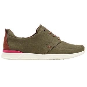 Green Reef Rover low shoe