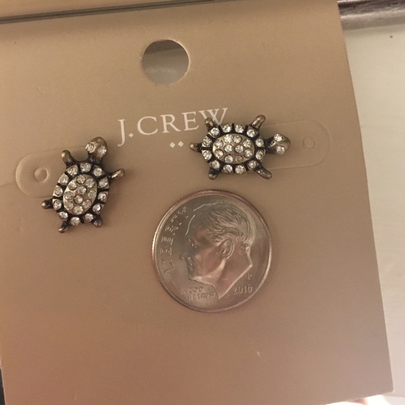 J. crew turtle earrings 🐢 - Picture 4 of 4