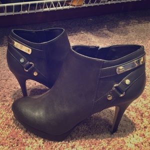 Marc fisher booties