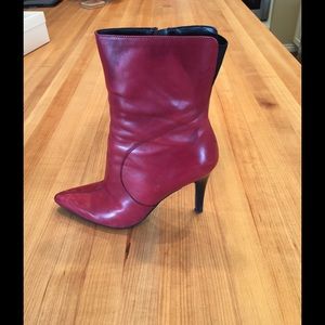 Nine West red stiletto ankle boots for fall 🍁🍂🍃