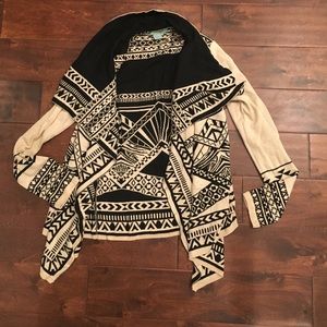 Flying Tomato Cardi Wrap