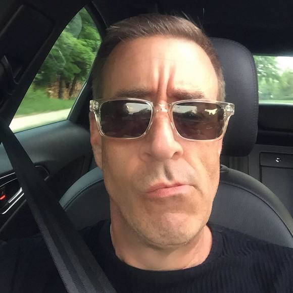 Meet your Posher, Robert - Picture 1 of 1