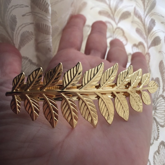 🌿Gold Leaves Barrett - Picture 4 of 4