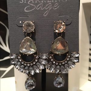 Crystal-like earrings