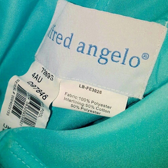 Alfred Angelo Collection- NWT- Size 4 Dress - Picture 4 of 4