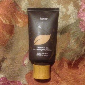 Tarte Amazonian clay full coverage foundation