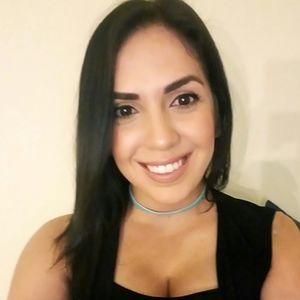 Meet your Posher, Vanessa