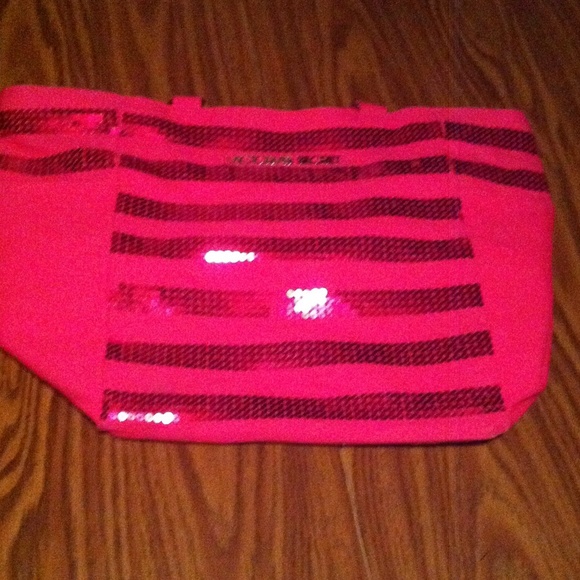 Victoria's Secret tote