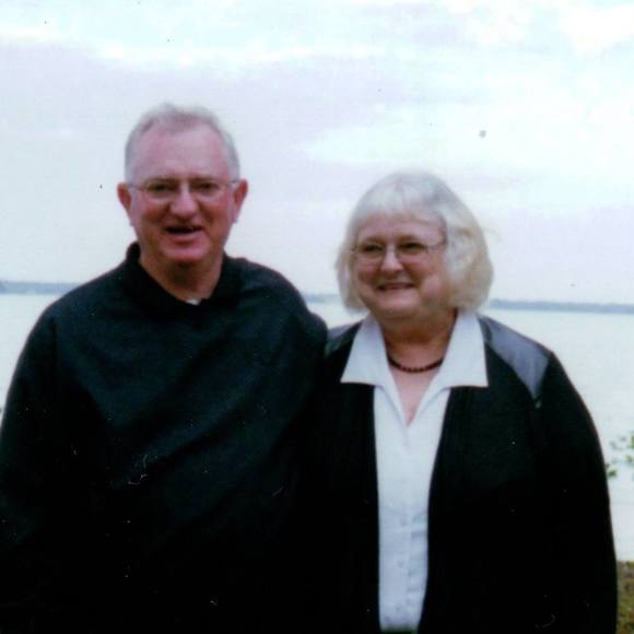 Meet your Posher, Linda - Picture 1 of 1