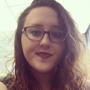 Meet your Posher, Leah