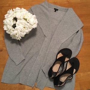 Knit cardigan