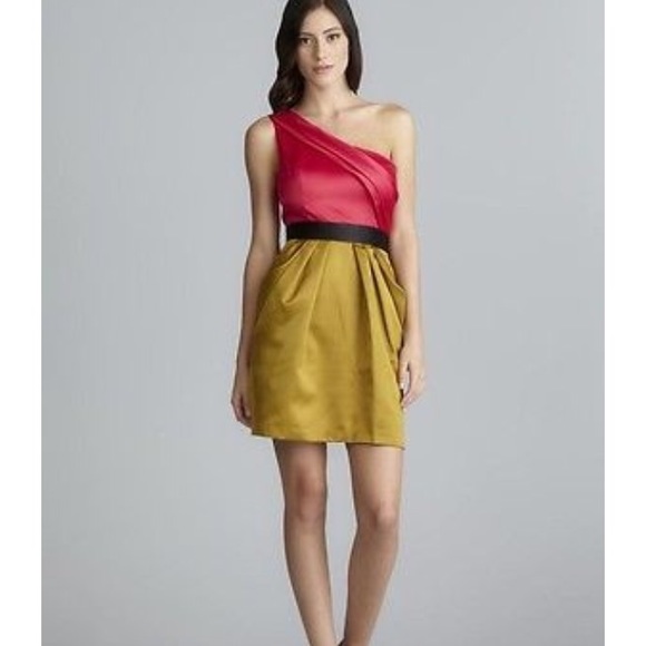 ⭐️Part of 3 for $30 ⭐️ Satin Max and Cleo Cocktail Dress Sz. Small - Picture 1 of 4