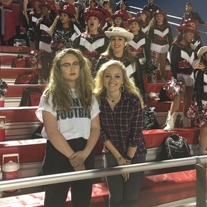 Meet your Posher, Madi