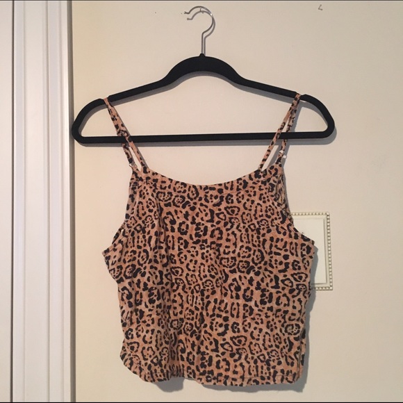 Urban Outfitters cheetah crop