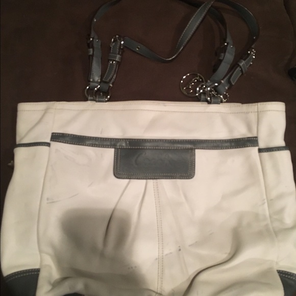 Coach totebag White with grey.