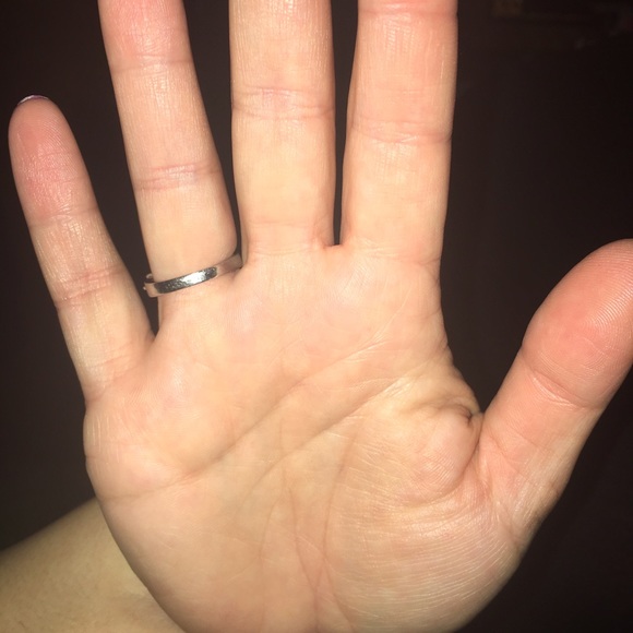 Real diamond ring - Picture 3 of 4