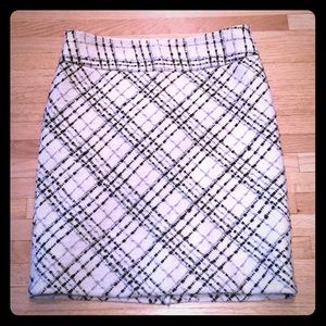 White House Black Market Tweed Lined Skirt
