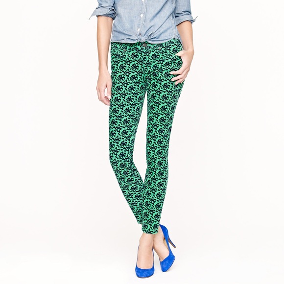 J. Crew Pants - J. Crew Toothpick ankle Pants 28 holiday Corduroy