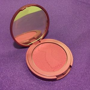 tarte Amazonian Clay Blush in Flush