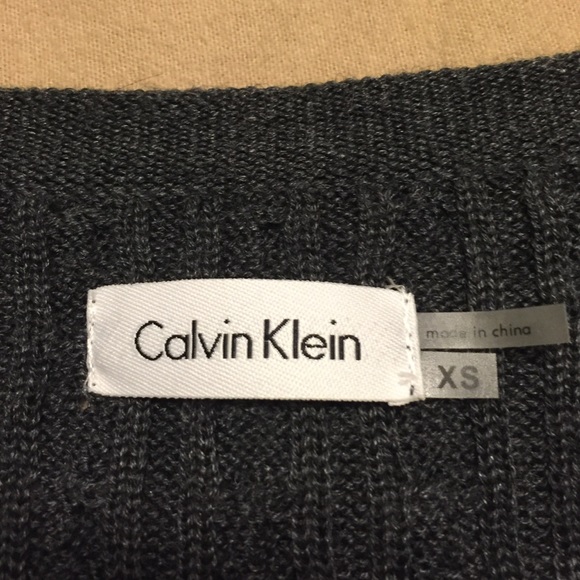Calvin Klein NWOT bell sleeve sweater dress XS - Picture 4 of 4
