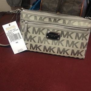 New Michael kors