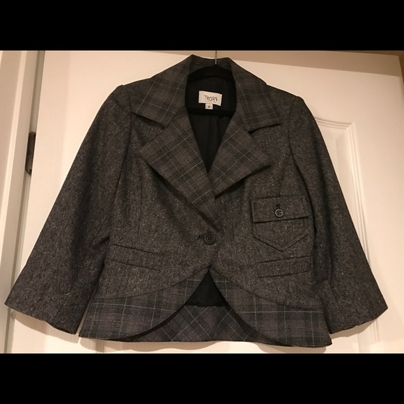 Thorn grey tweed suit. - Picture 1 of 4