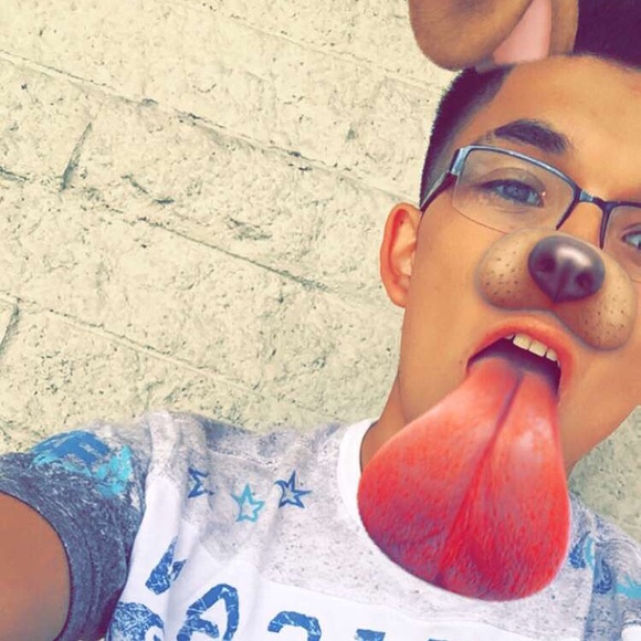 Meet your Posher, Javier - Picture 1 of 1