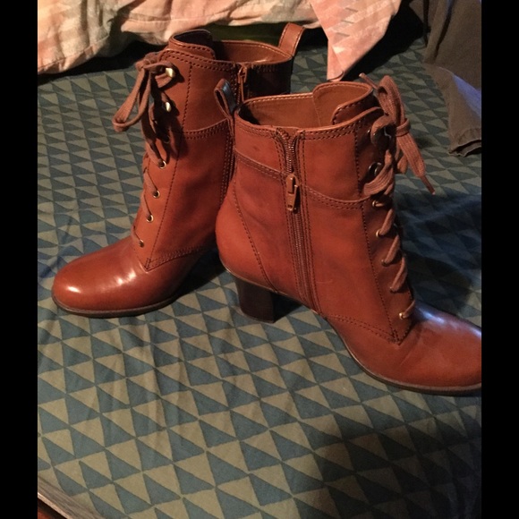 Brown boots