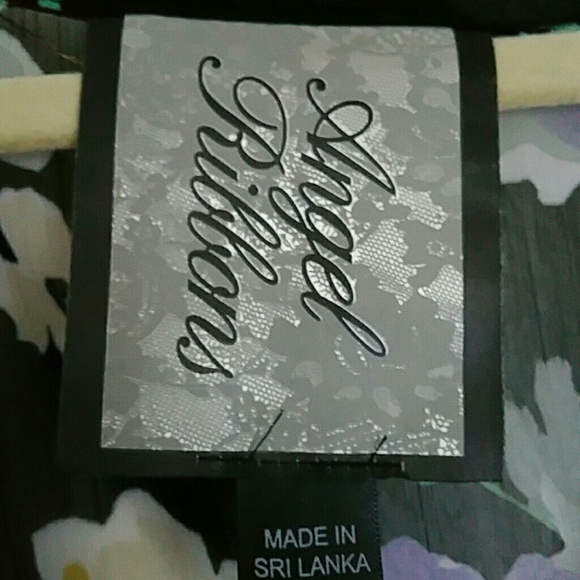 Dress - Picture 3 of 4