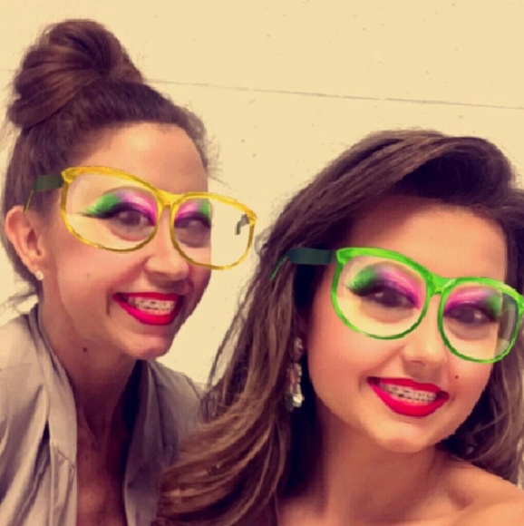 Meet your Posher, Jen - Picture 3 of 8