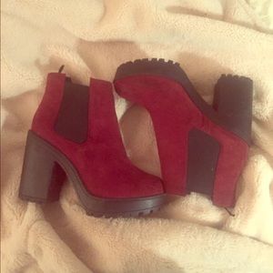 Vintage chunky heel booties