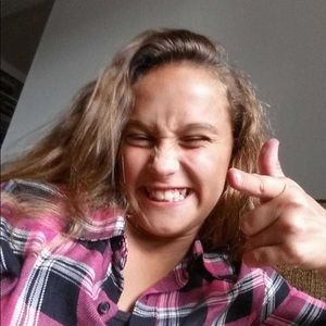 Meet your Posher, Paris