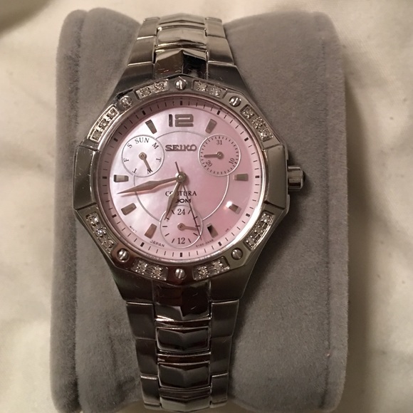 Grand Seiko Ladies Heritage Collection Cherry Blossom  Seiko women watch