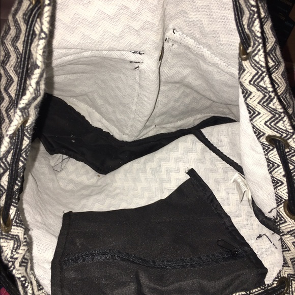 Backpack - Picture 3 of 3