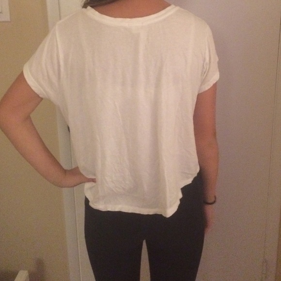 White graphic tee - Picture 2 of 2