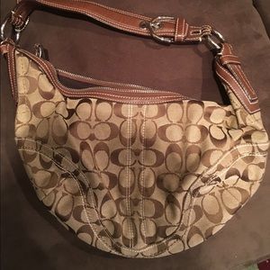 Coach Brown shoulder bag