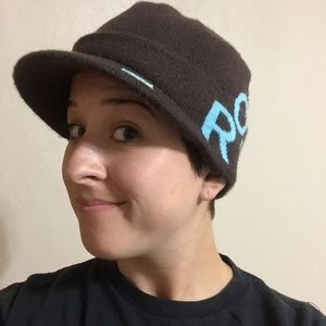 PacSun Roxy beanie