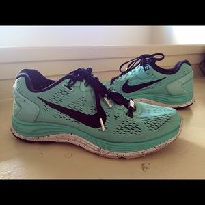 Tiffany Blue Nike Running Shoe Limited Edition