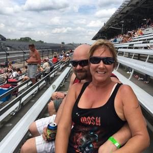 Meet your Posher, Corina