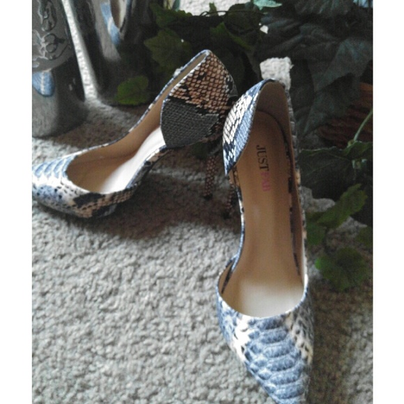 Brand New Snake Skin Look Heels - Picture 2 of 4