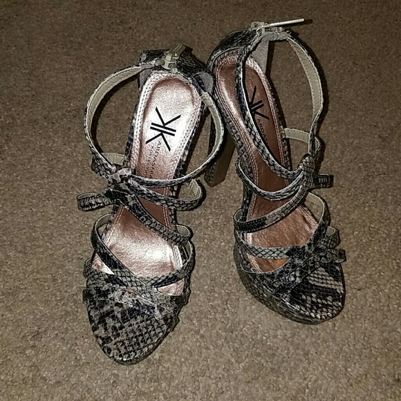 REDUCED PRICE! Phyton Multi-Kardashian Kollection.