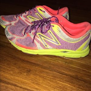 New balance shoes