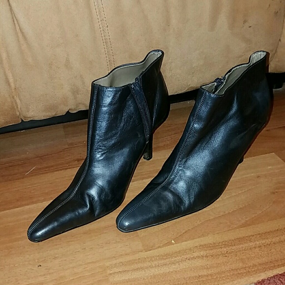 Genuine leather booties