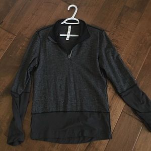 Grey lululemon sweater with color block detail