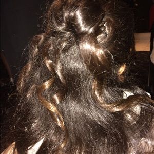 Meet your Posher, Katayoun