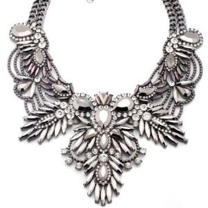 Ciara Statement Necklace $32 @ 2trende.com