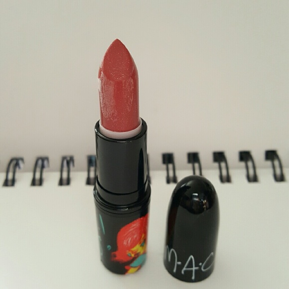 MAC Fafi Strawbaby Lipstick