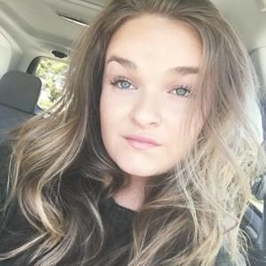 Meet your Posher, Meredith